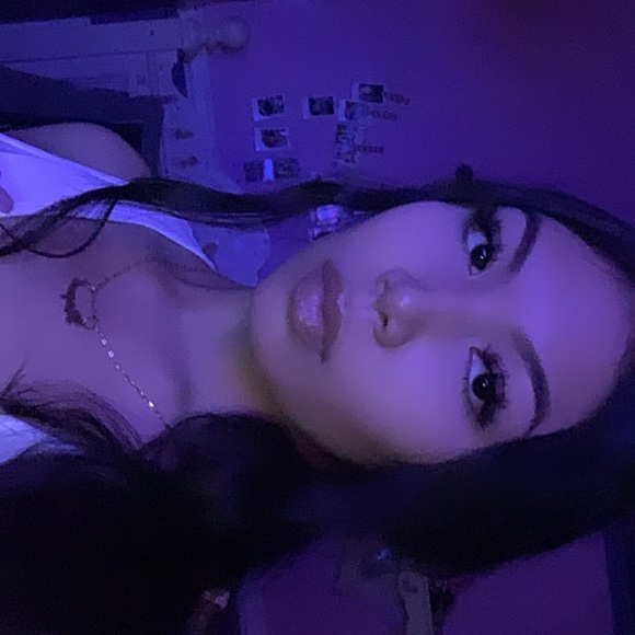 Meet your Posher, Style by - Picture 3 of 4